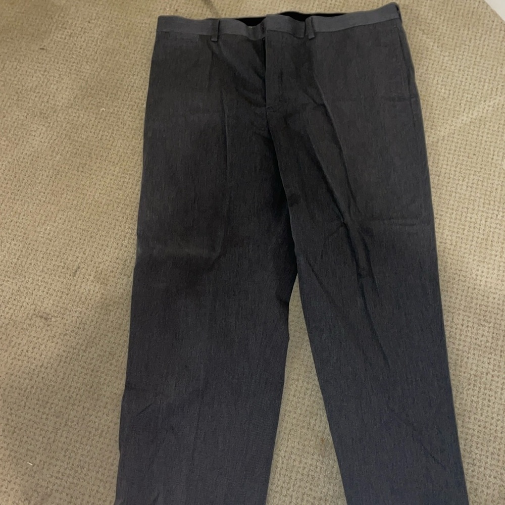 LL bean gray dress pants size 40, classic fit